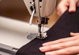 Cosiendo prendas